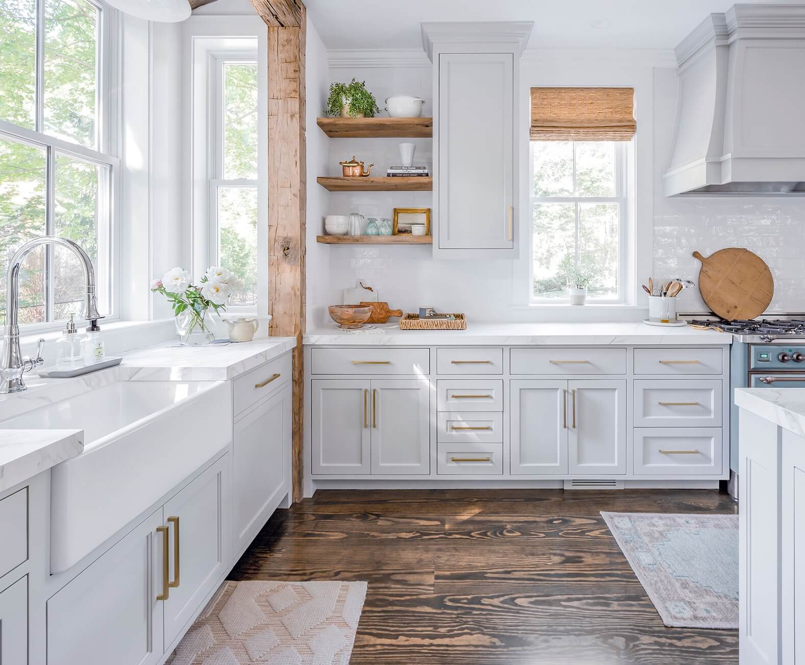 20 Coastal Kitchen Ideas to Bring the Beach to Your Home