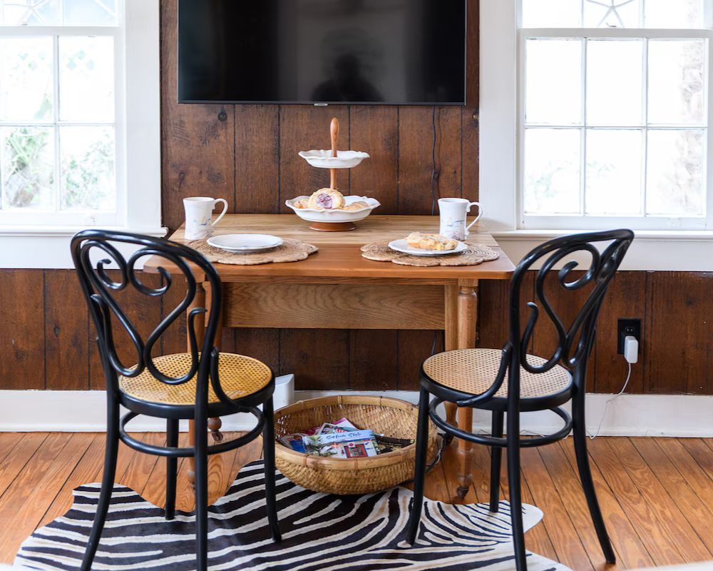 Tybee Island Rental Siren & Seafarer Cottage Dining